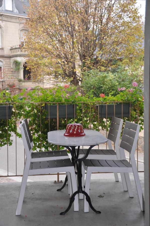 Chez Romane - Appartement Avec Parking Riquewihr Dış mekan fotoğraf